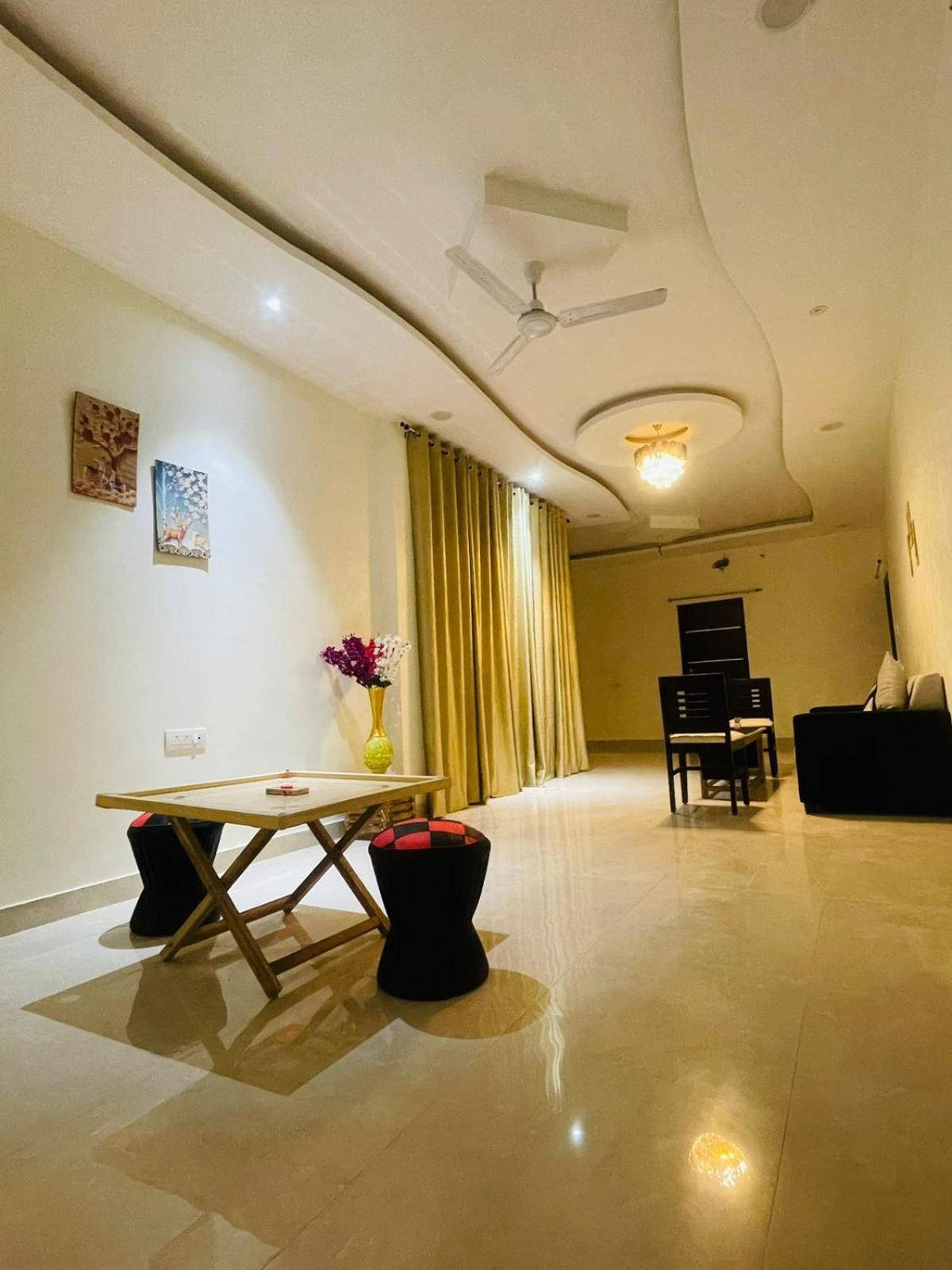 Atulyam Stays Sushant Golf City 러크나우 외부 사진