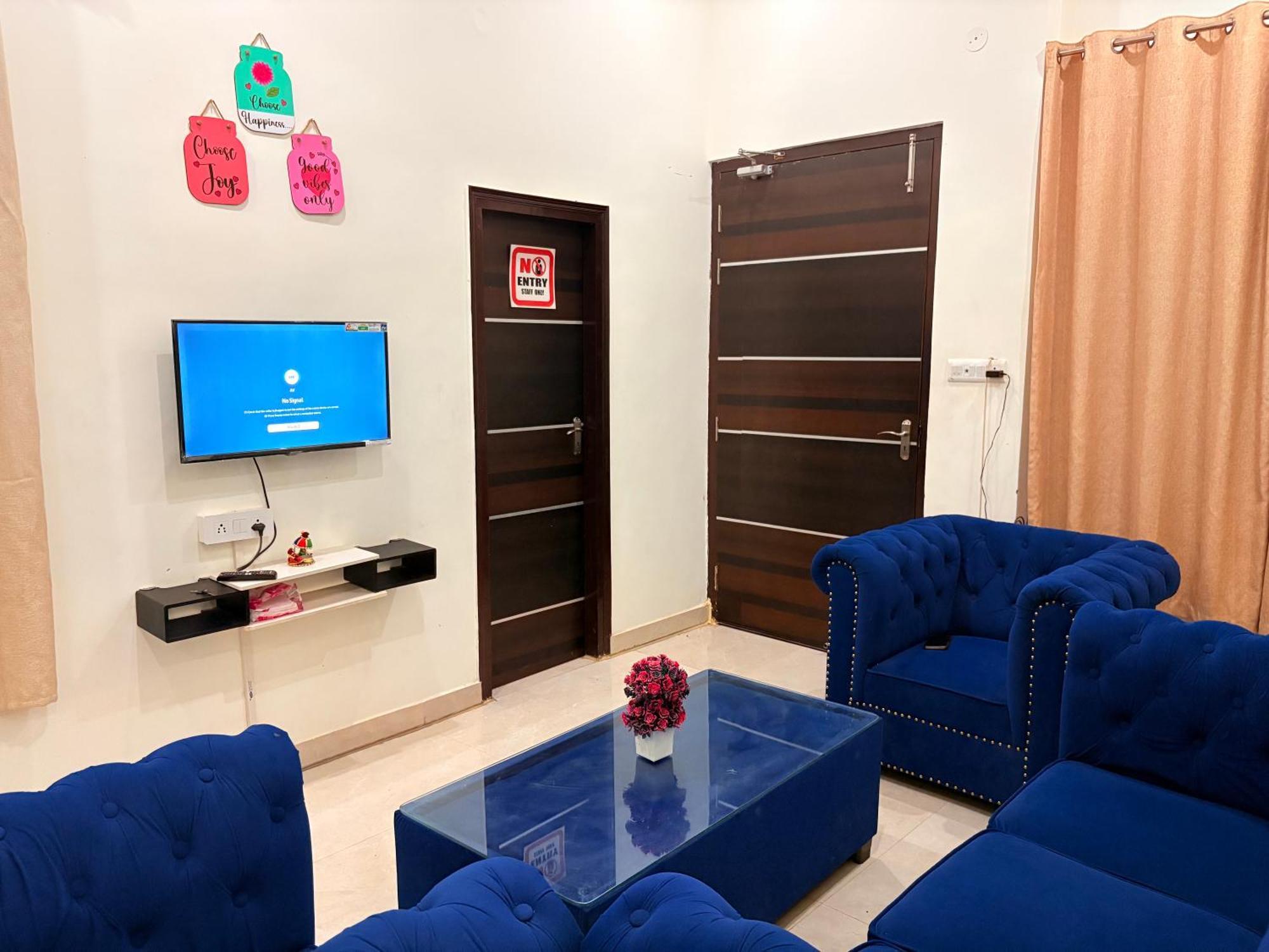 Atulyam Stays Sushant Golf City 러크나우 외부 사진